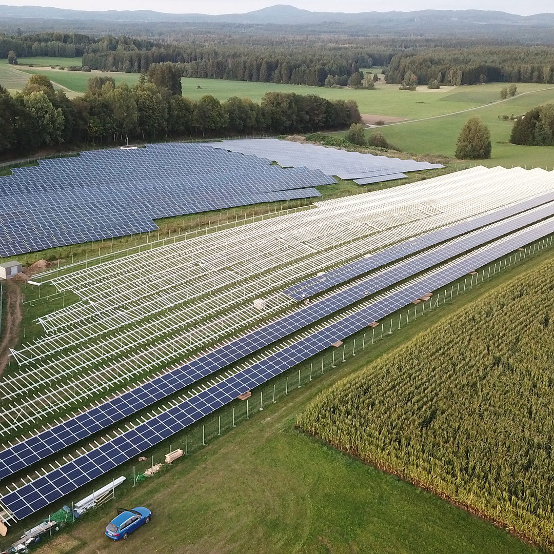AleaSoft - parque solar fotovoltaico