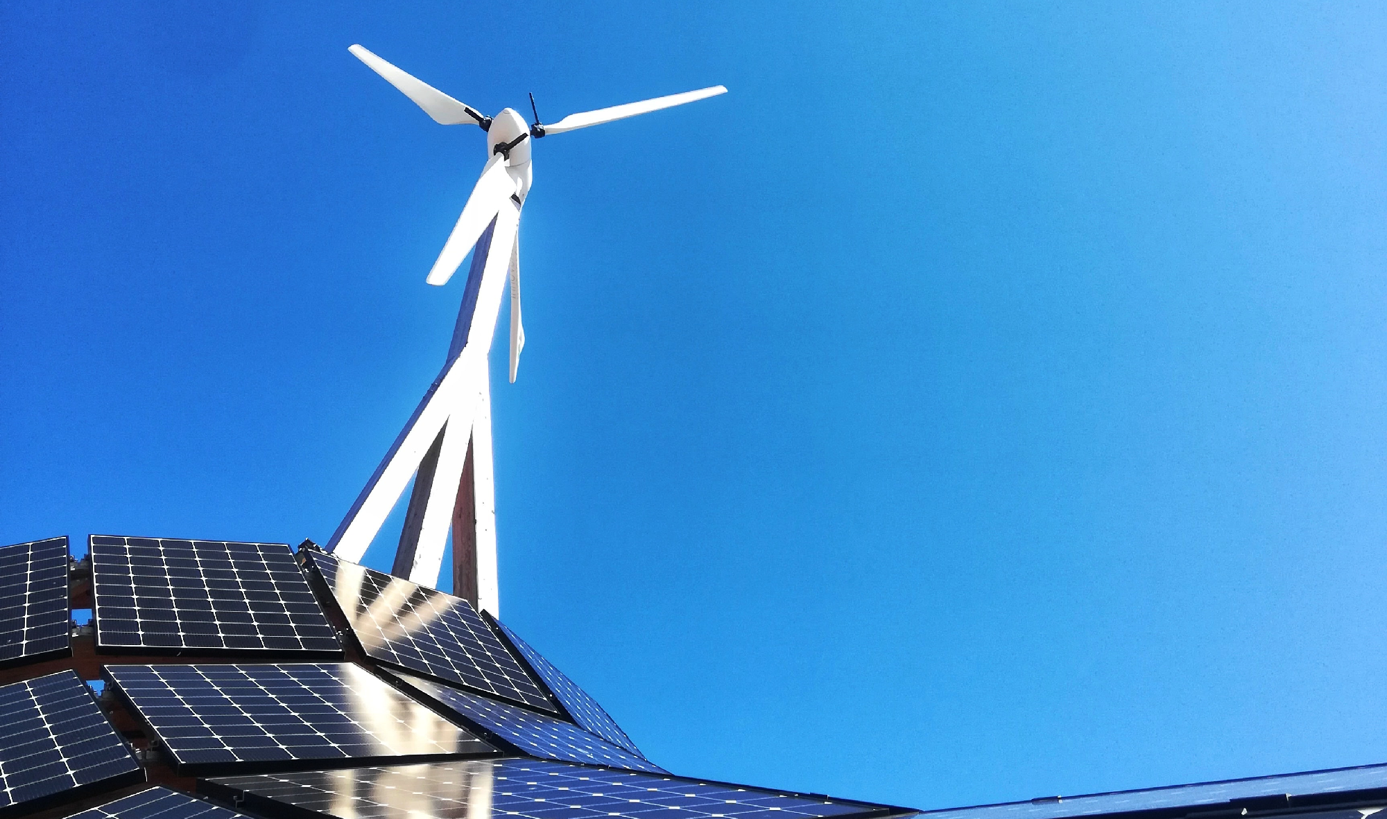 AleaSoft - importance energy storage renewable energy hybridisation energy transition