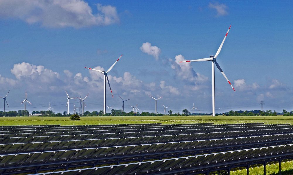 20200622-AleaSoft-renovables-paneles-solares-molinos-viento